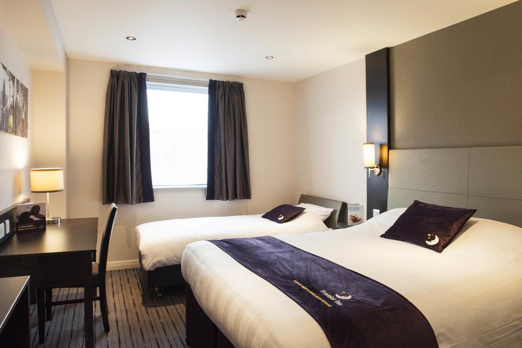 Premier Inn London Greenford Chambre photo