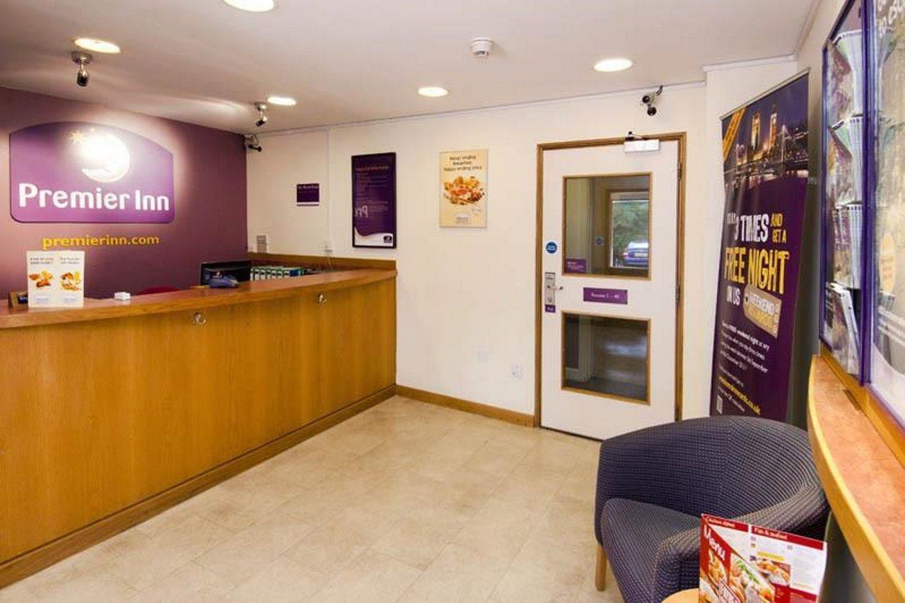 Premier Inn London Greenford Extérieur photo