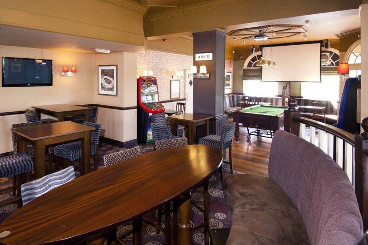 Premier Inn London Greenford Extérieur photo