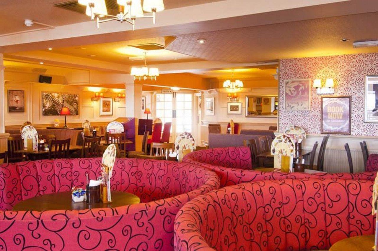 Premier Inn London Greenford Extérieur photo